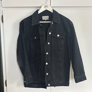 Madewell black oversized denim jacket